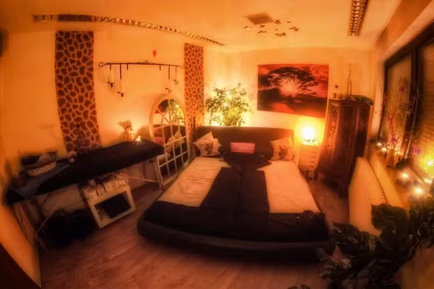 Sinnesspiel &ndash; Massagen & Sugaring