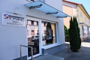 Stefan&rsquo;s Hair-Styling