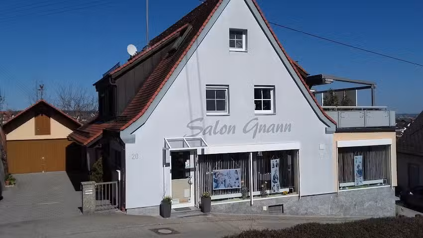 Stefanie Gnann Friseursalon