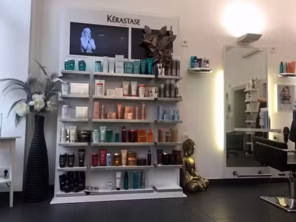 Stil.Kamm Ihr Stadtfriseur