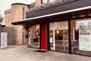 Stine Vrielmann Love is in the hair