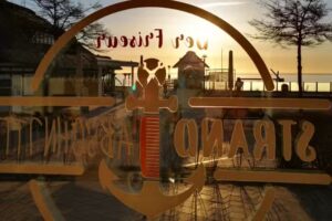 StrandABSCHNITT – Der Friseur Am Meer