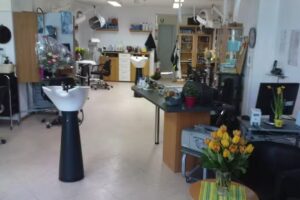 Studio 82 Friseurunternehmen
