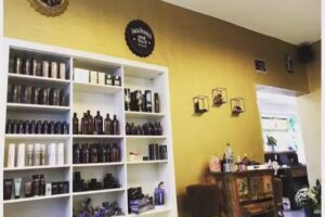 Style 28 Herrensalon und Barbershop