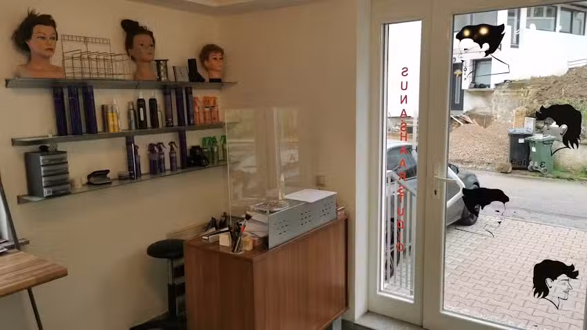 Suna&rsquo;s Haarstudio Suna Ciloglu