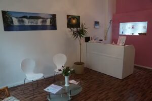 Super Linda Waxing &ndash; Brazilian Waxing & Nails