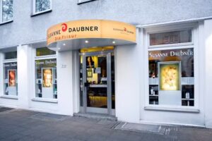 Susanne Daubner Die Frisur