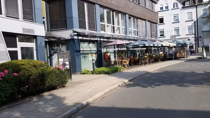 talking heads &ndash; the hairdressers, Martin Holmes