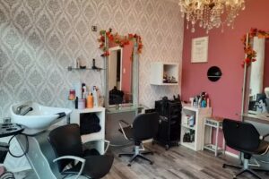 Team Lifestyle ist Ihr Studio f&uuml;r Kosmetik, med.Fu&szlig;pflege-Friseur und nat&uuml;rliche Hautpflege in Aschaffenburg