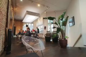 The Session &ndash; Hair Studio for Colorists & Stylists