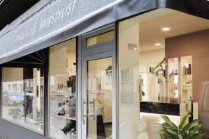 Tina No&euml;l Hairstylist