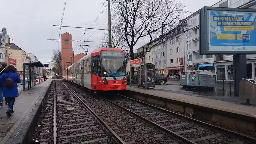 TOMMY &ndash; Salon de Coiffure Inh. S. Tomechai