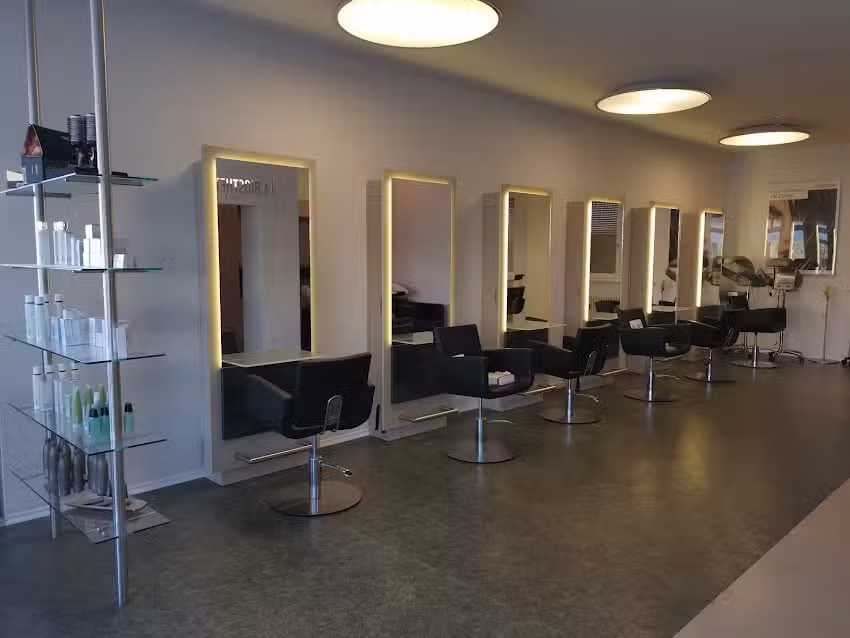 Top Style &ndash; Hair & Beauty