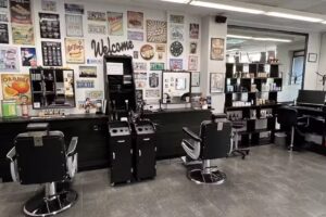 Trend & Eleganz – Balayage, Coloration, Keratinhaarglättung, Barbierservice und mehr in Altenbochum