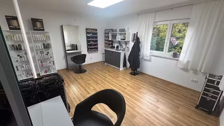 UNICUT by Olga Maier