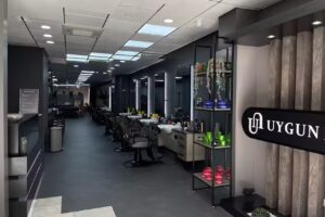 Uygun Friseursalon