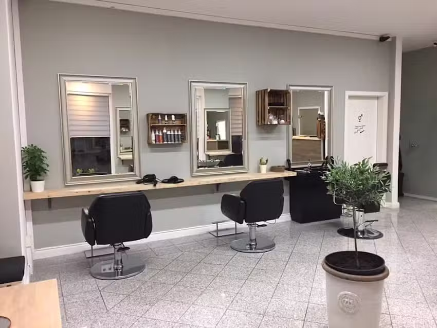 VAIR vegan & fair hair