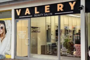 Valery und Vegas Salon
