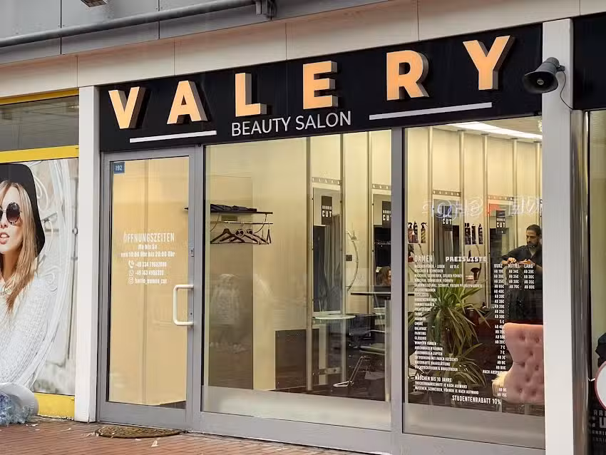 Valery und Vegas Salon