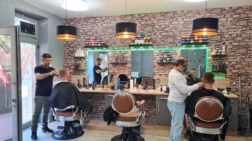 Waysi Cut Gl&uuml;ckstadt