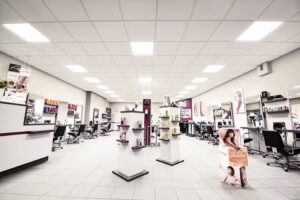 WEF FRISEURE by michaela hupertz