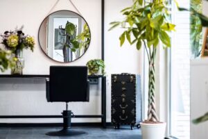 WegGef&auml;hrten Hair Artists