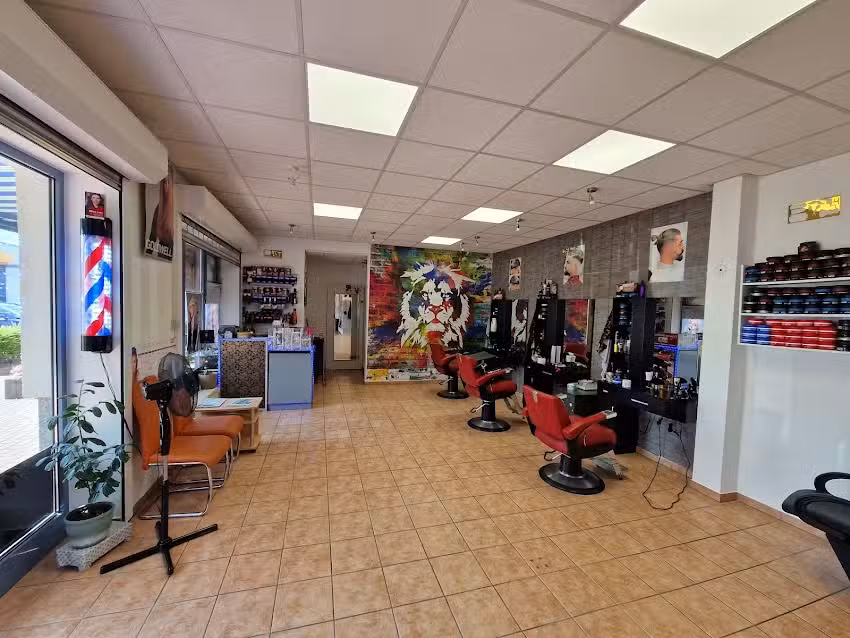 Wolfen Barber Shop