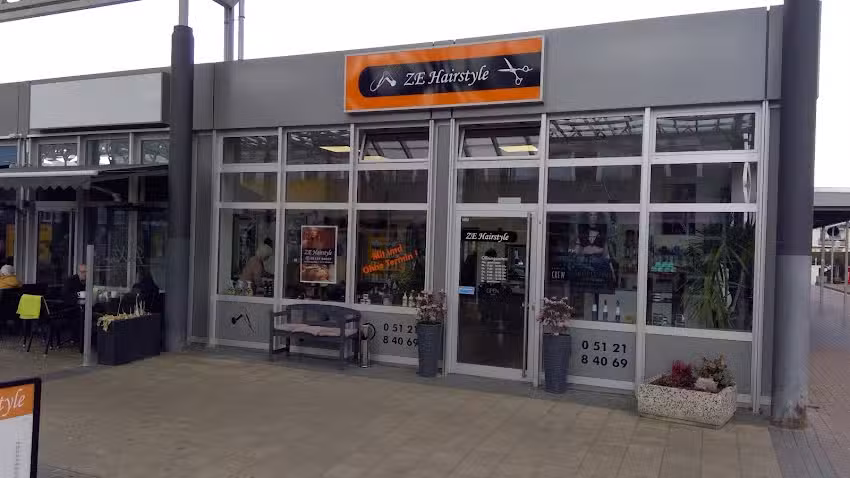 ZE Hairstyle Damen und Herren Friseursalon